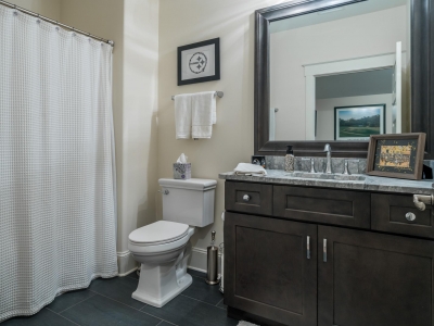 3823 Bancroft Pl Bonus Bath